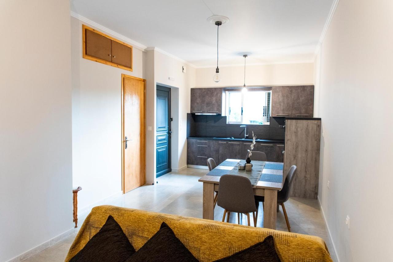 Walnut Home Apartment Near Ancient Olympia Kréstena Dış mekan fotoğraf